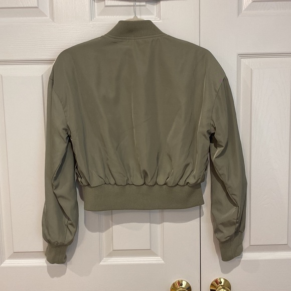 Cropped silk pilot jacket - Picture 2 of 3